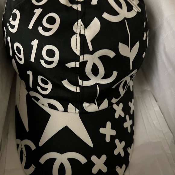 Chanel CC Lucky Symbols Baseball Cap Printed Cotton Print, White - Picture 3 of 8